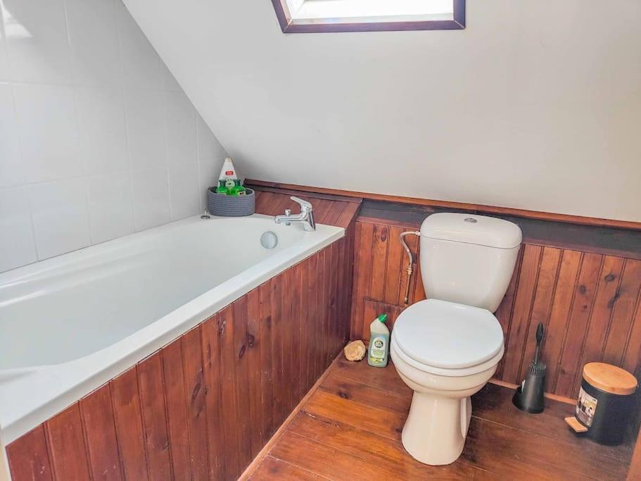 Country Side Haven Two Double Ensuite Bedrooms Couples Exclusive Rate Offered Saint-Michel-de-Montjoie المظهر الخارجي الصورة